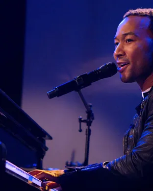 John Legend Columbus