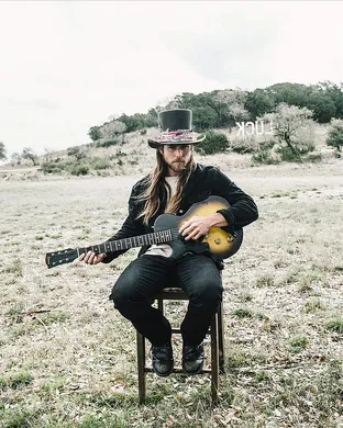 Lukas Nelson Athens